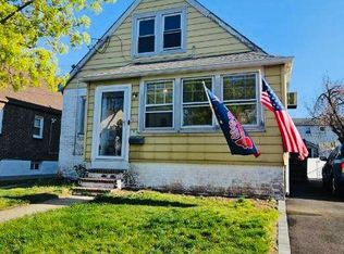 121 Buscher Ave FLOOR 2, Valley Stream, NY 11580