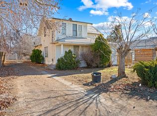 910 S 11th St, Sunnyside, WA