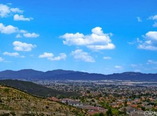 35788 Red Leaf Ln, Murrieta, CA 92562