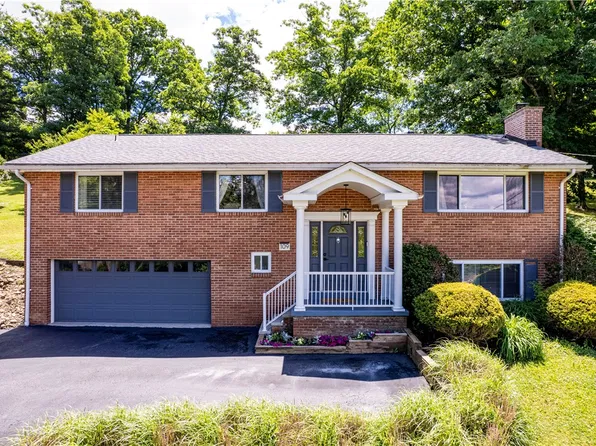 109 Westview Dr, Ligonier, PA 15658