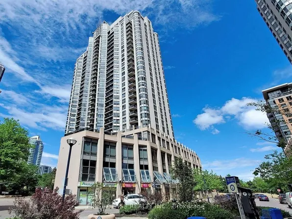 10 Northtown Way, Toronto, ON