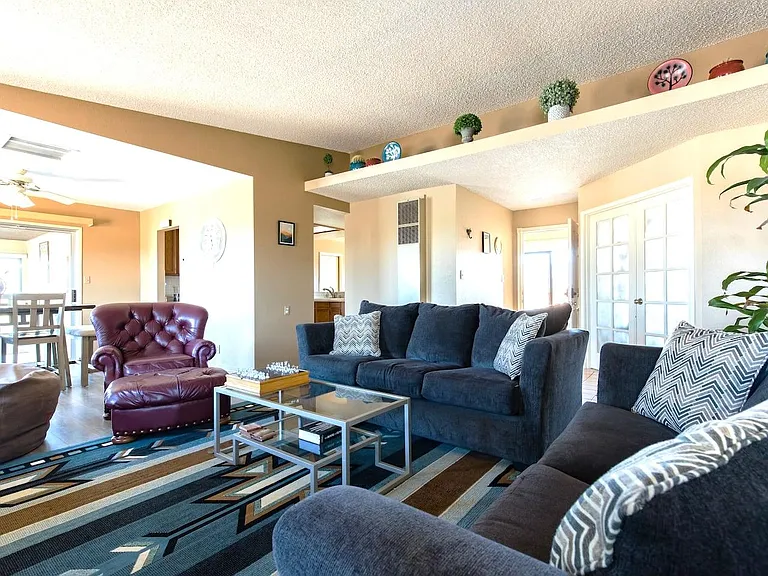 62236 Crestview Dr — Photo 3
