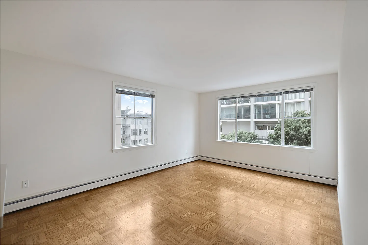 1 bed, $4,795 — Photo 1