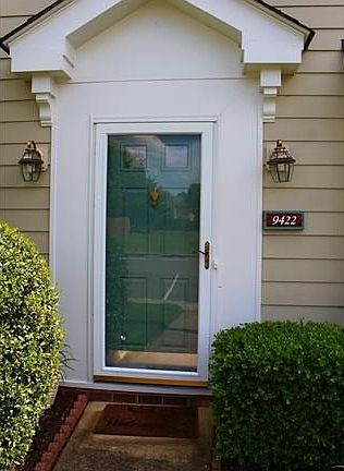 4th image of 9422 Tracey Lynne Cir #9422