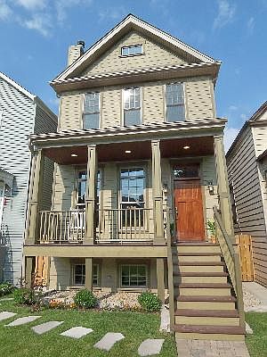 1st image of 4112 N Claremont Ave