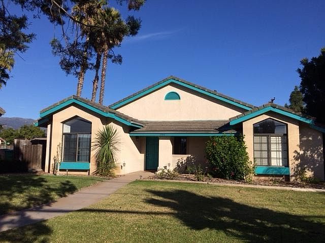 1st image of 106 La Patera Ln