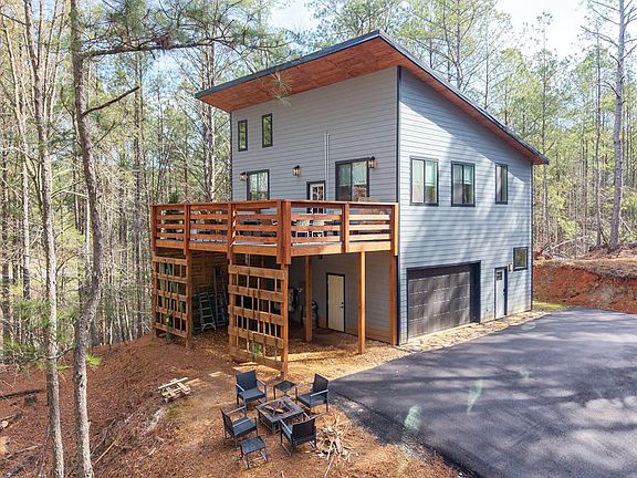 5th image of 126 Hummingbird Way