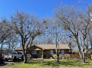 103 N Jackson Ave, Justin, TX 76247
