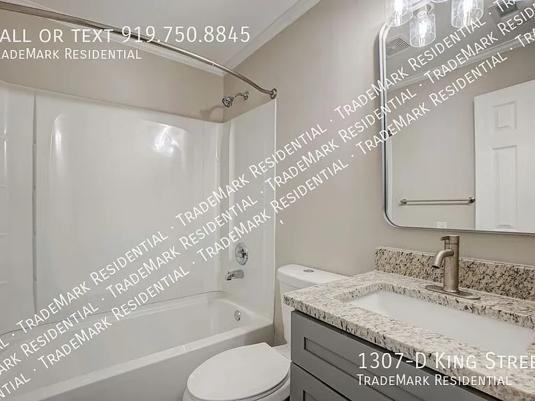 1307D King St — Photo 16