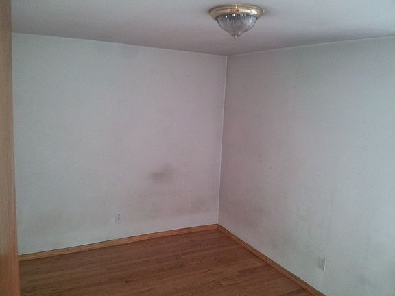 3rd image of 110 Madison St APT 6