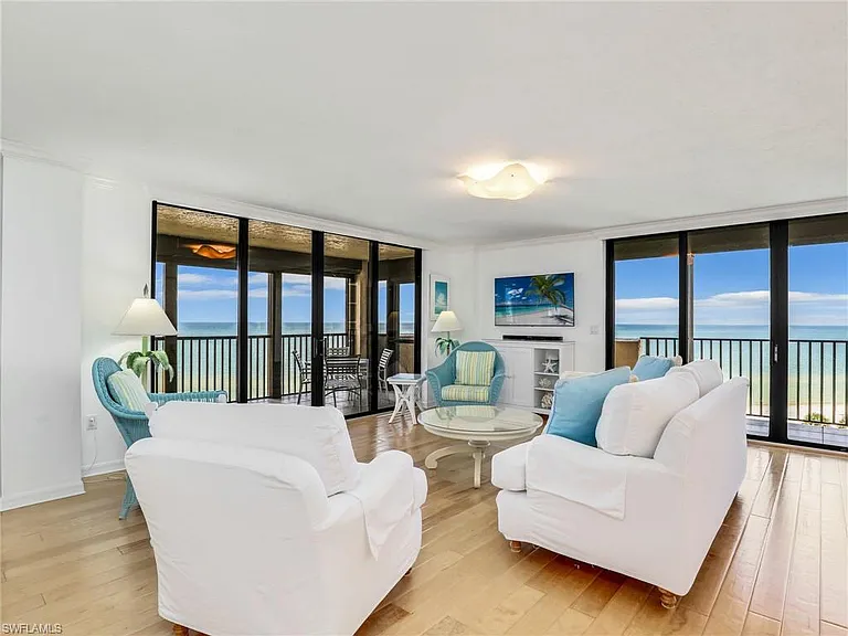 10851 Gulf Shore Dr #605 — Photo 2
