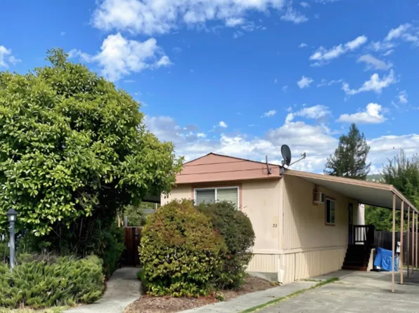 72 W Coast Rd #22, Redway, CA 95560