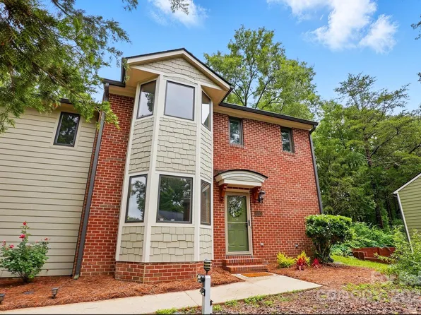 1035 Wexford Pl NW, Concord, NC 28027