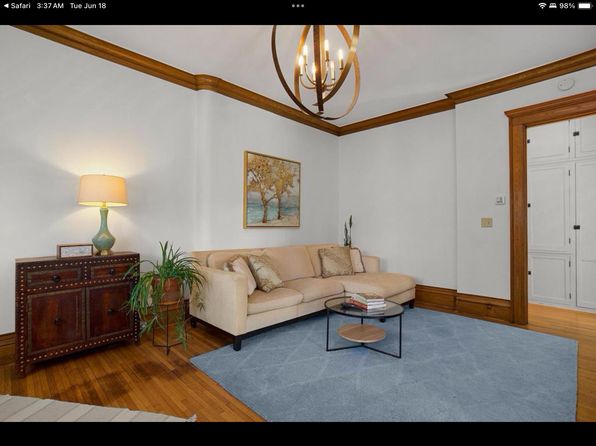 235 9th St S