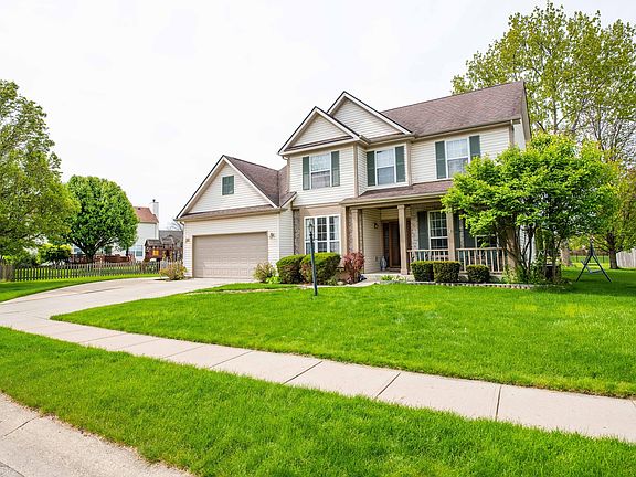 4th image of 8318 Bent Oak Dr