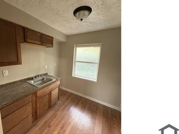 1621 Harold Dr #1621