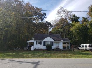 543 Allred Mill Rd, Mount Airy, NC 27030