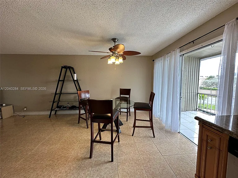 1100 SE 4th Ave #32 — Photo 11
