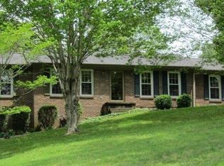 190 Little Work Acres Rd, Glasgow, KY 42141