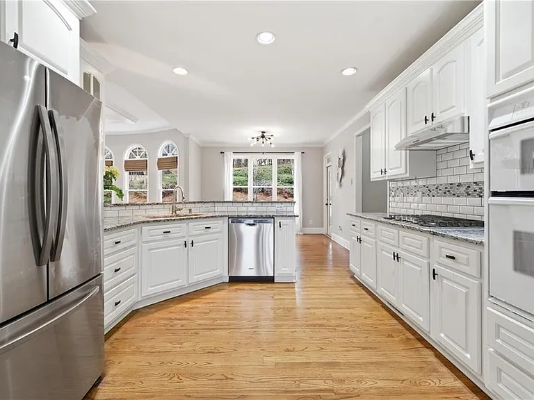 2570 Wood Creek Ct — Photo 21