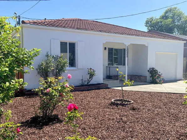 3021 Glendale Ave, Redwood City, CA 94063