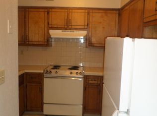1443 E 21st St APT 8, Merced, CA