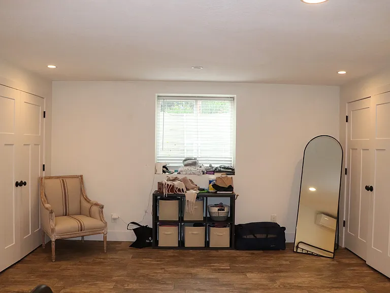 577 N Franklin St #B — Photo 8