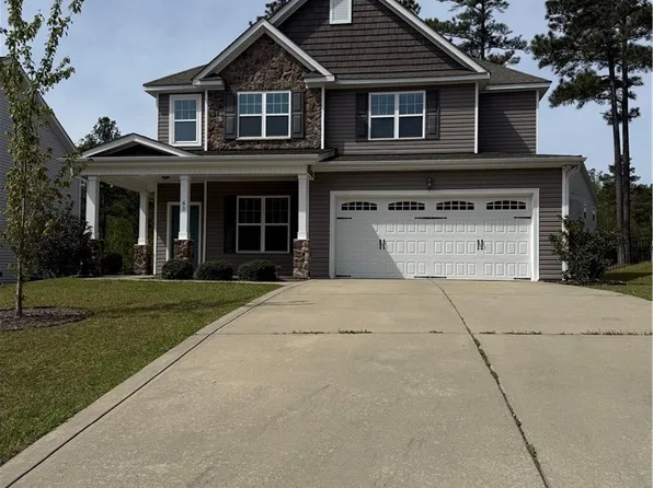 60 Wildlife Bridge Ct, Spring Lake, NC 28390