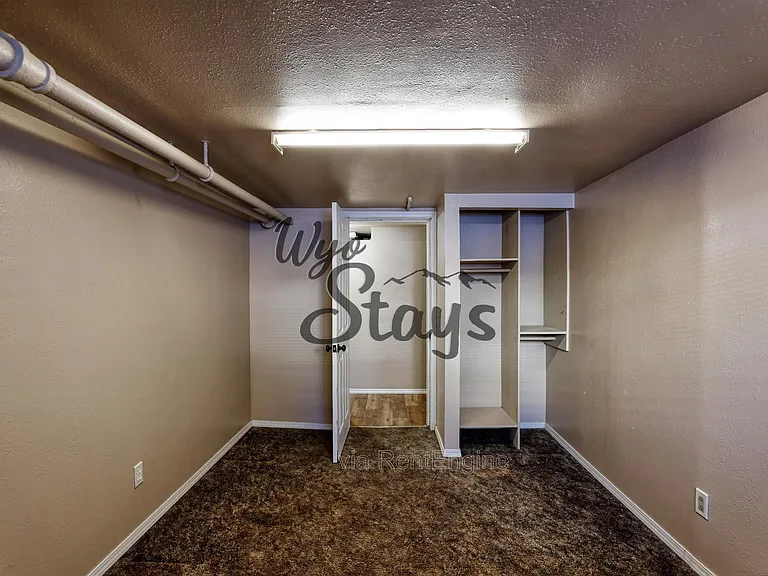625 Lewis St #M — Photo 33