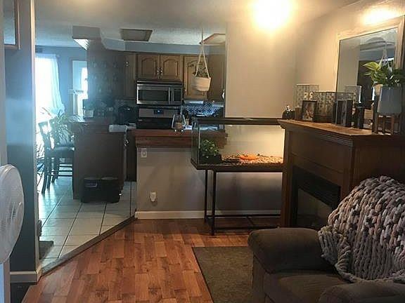 4th image of 157 Aris Ave