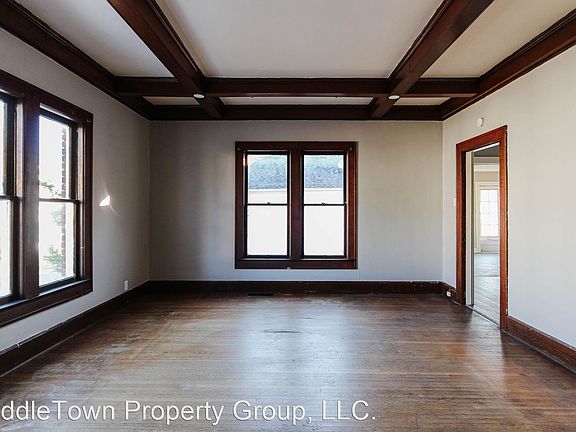 2nd image of 228 N 11th St #9288727