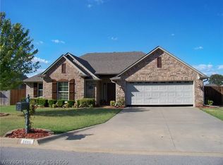 5605 Thomas Rd, Fort Smith, AR 72916