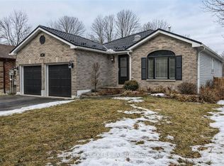 139 Columbia Rd, Barrie, ON L4N8E3