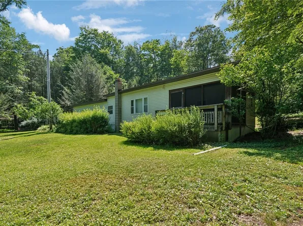 171 Cliffwood Ln, Somerset, PA 15501
