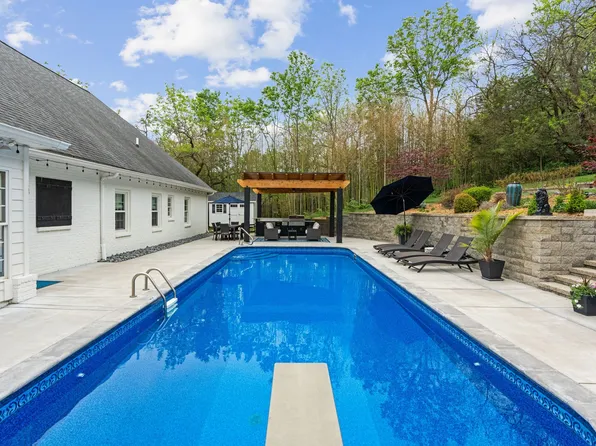 4809 Belmont Park Ter, Nashville, TN 37215