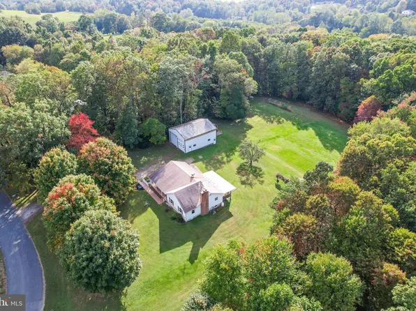 5320 W Heaps Rd, Pylesville, MD 21132