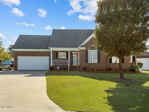 5th image of 400 Edenton Ct