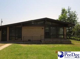 406 Johnakin Dr, Bennettsville, SC 29512