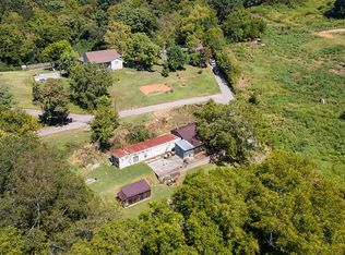 385 Shelton Rd, Newport, TN 37821