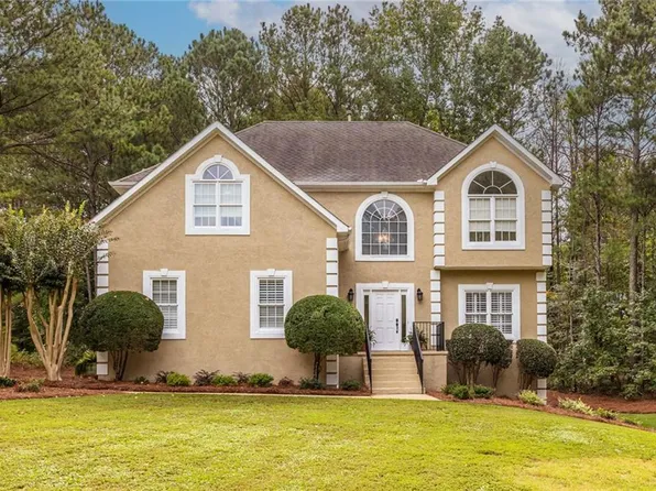 55 Barrington Grange Ct, Sharpsburg, GA 30277