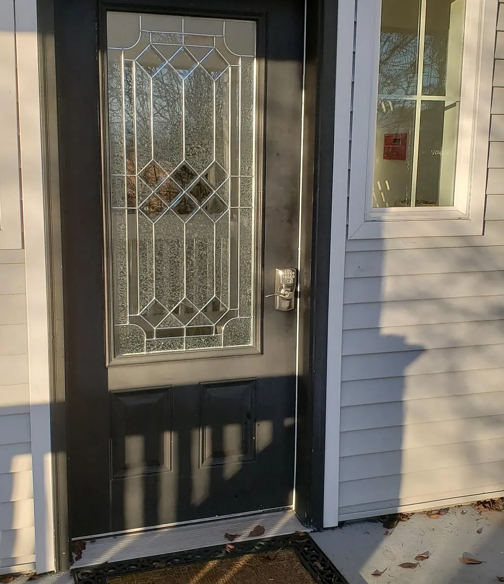 2 bed, 911 sqft, $1,850 — Photo 2