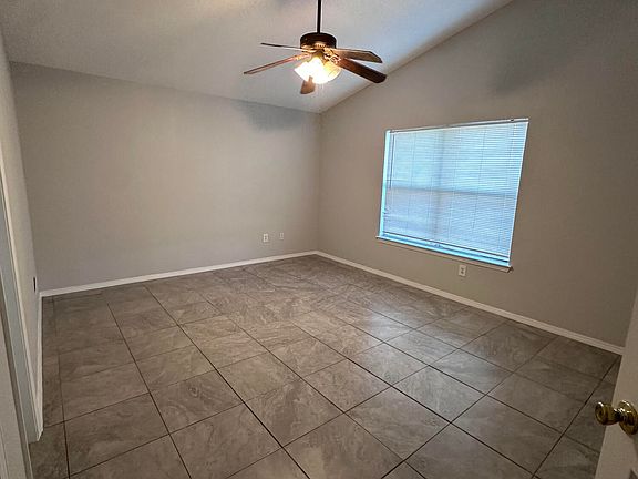 4th image of 12404 Tierra Bella Dr