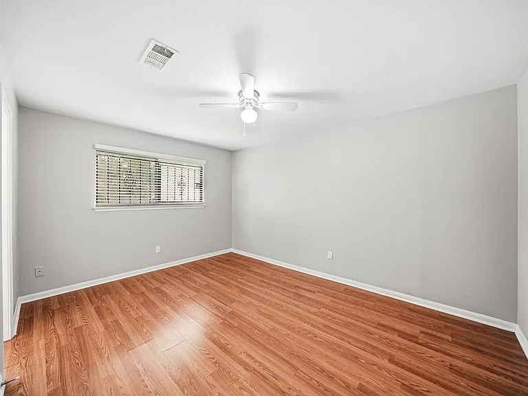 12903 Claygate Dr — Photo 4