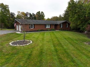 9885 Baux Mountain Rd, Germanton, NC 27019