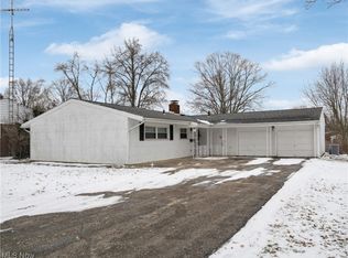 1718 Fernwood Blvd, Alliance, OH 44601
