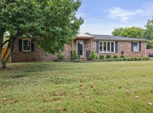 220 Hampton Rd, Columbia, TN 38401