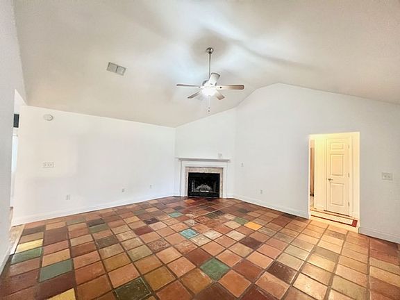 5th image of 3581 Grand Oaks Way