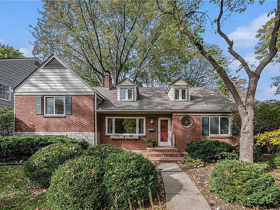 2nd image of 4304 Brookridge Dr