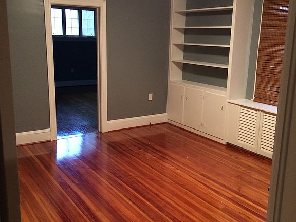 5th image of 1313 Hodges St