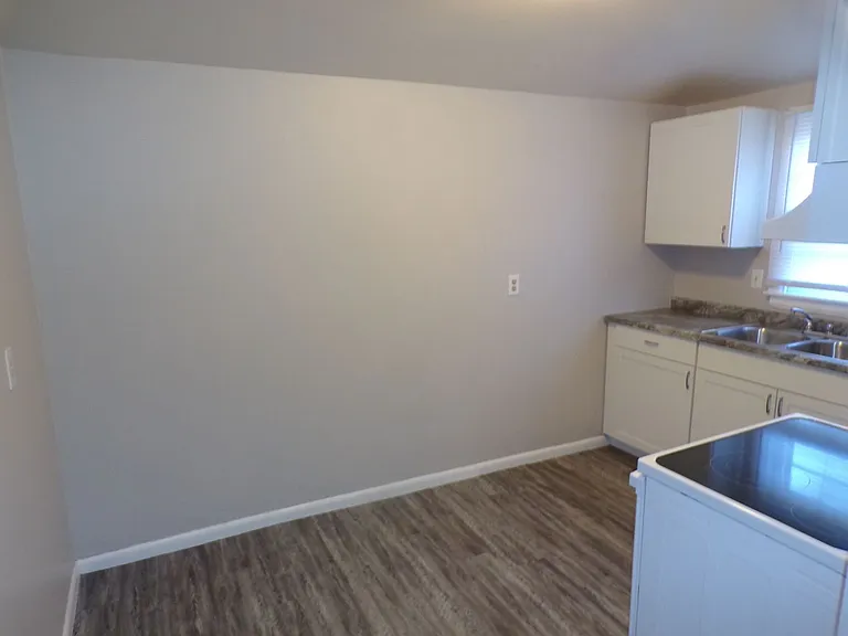 505 N Main St — Photo 24